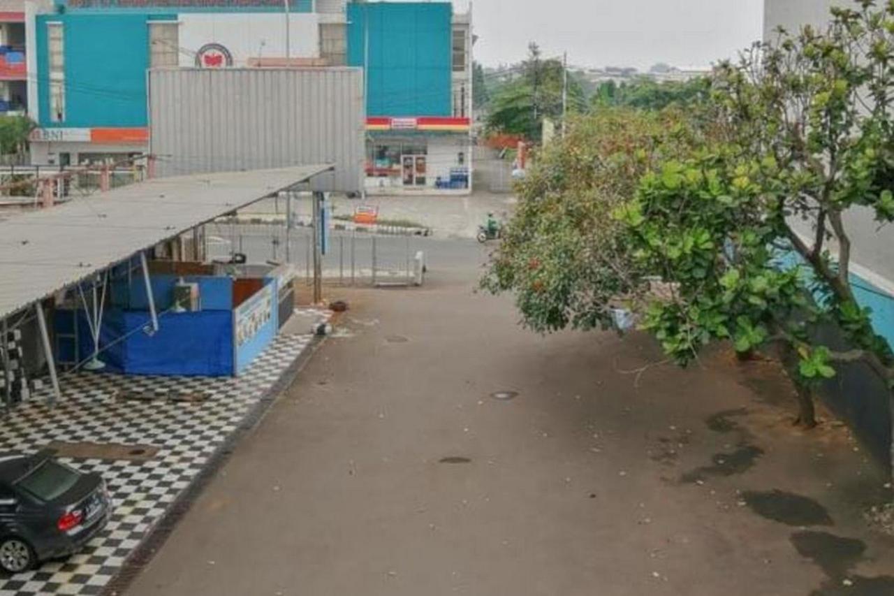 Laponca Residence Pondok Cabe Syariah Redpartner Buaran Exteriör bild
