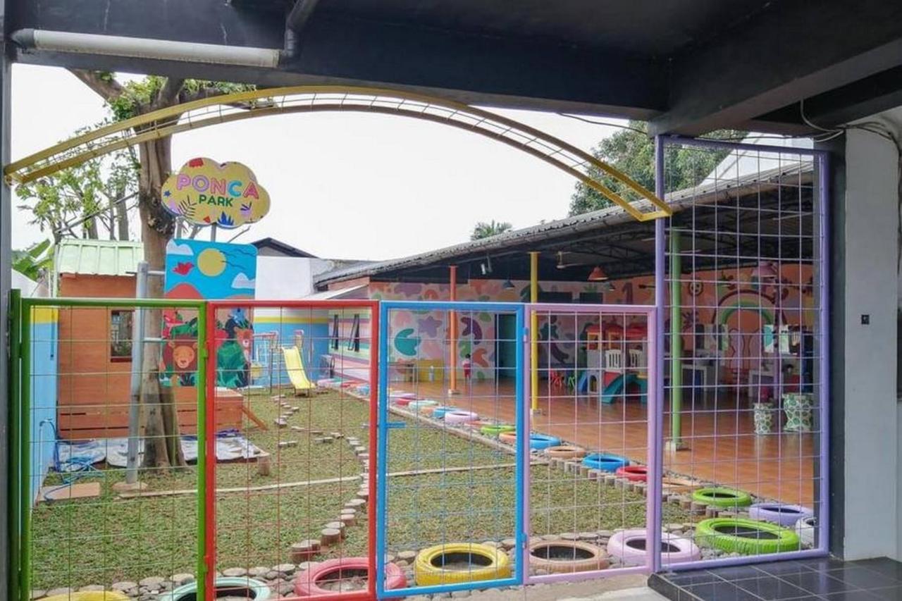 Laponca Residence Pondok Cabe Syariah Redpartner Buaran Exteriör bild