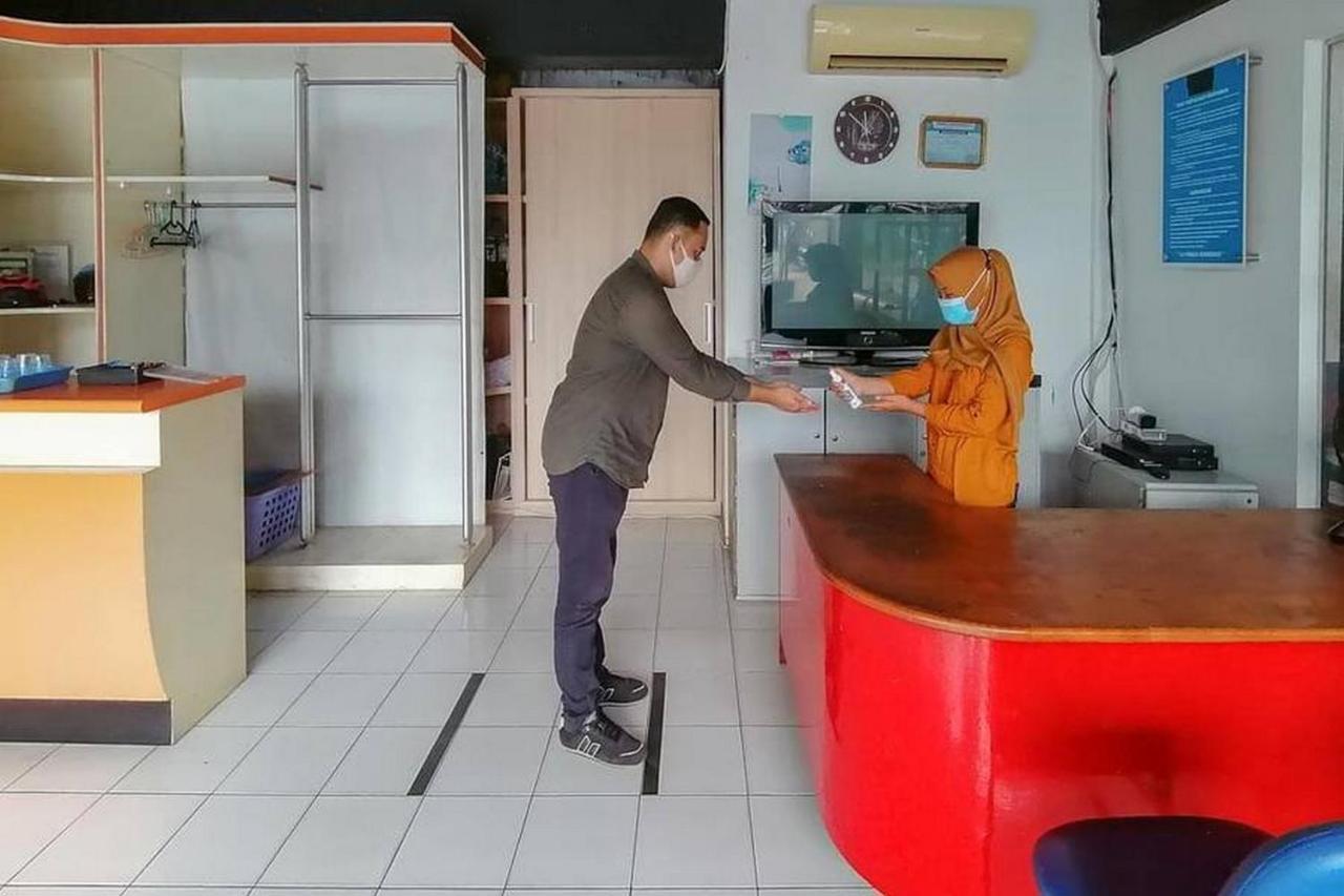 Laponca Residence Pondok Cabe Syariah Redpartner Buaran Exteriör bild